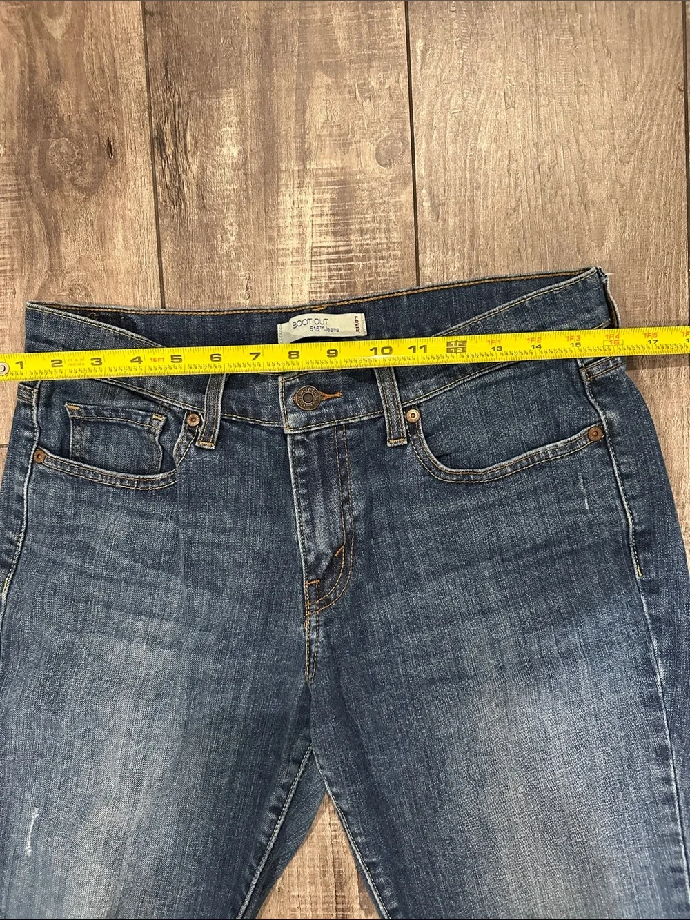 Levi's 515 Bootcut Jeans